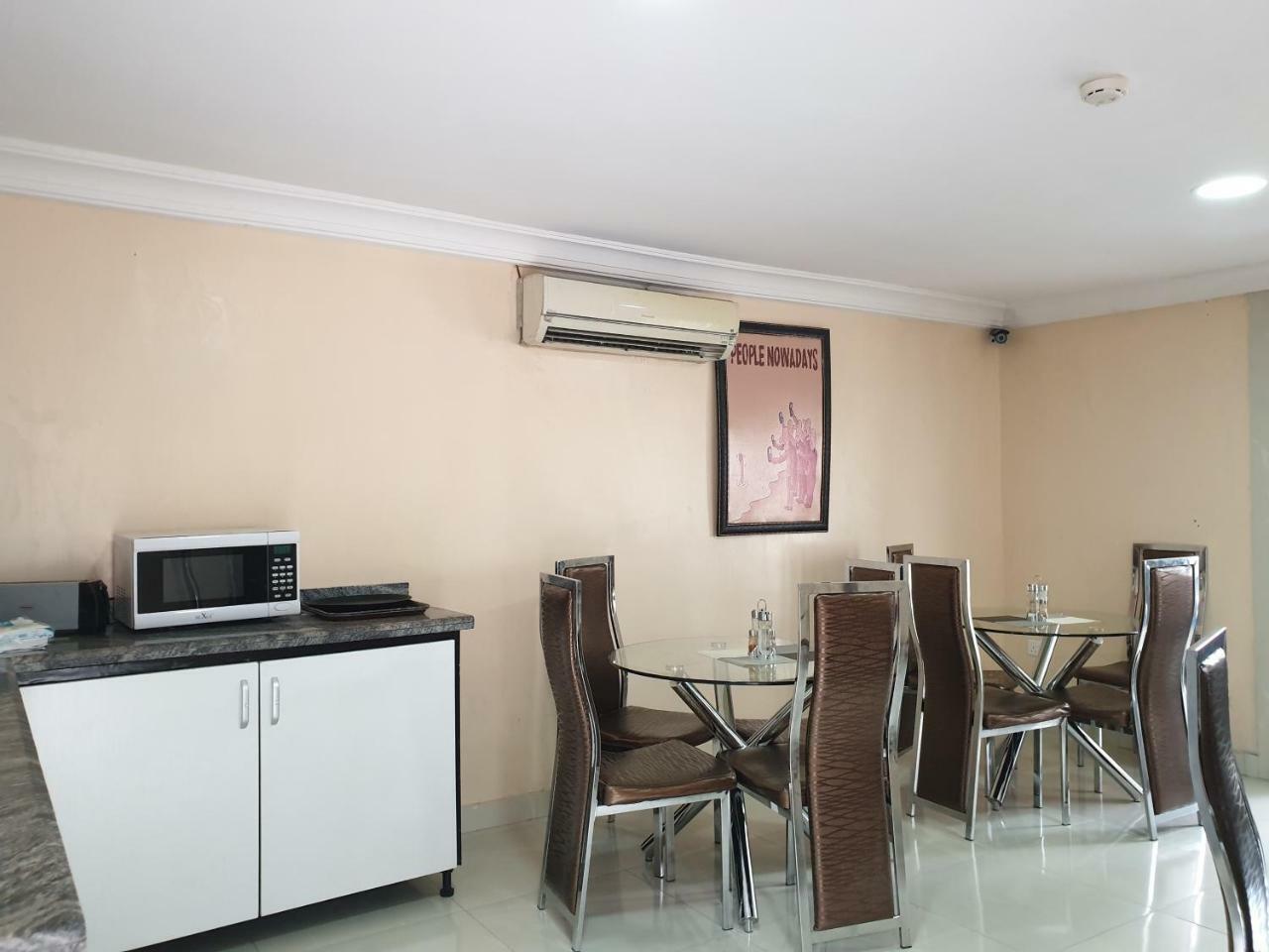 Primal Aparthotel Ikoyi 라고스 외부 사진